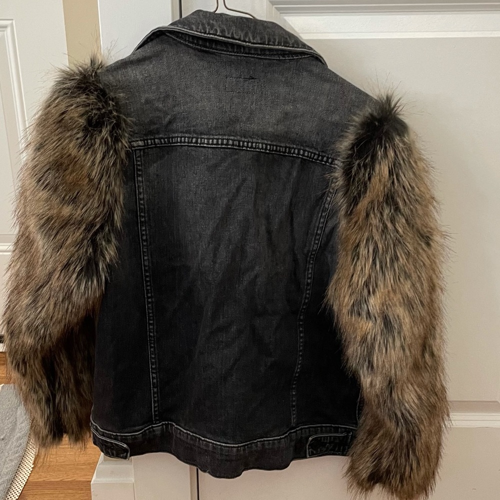 MOTHER Armed Ready Drifter Jean Jacket with fur